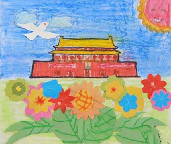 优秀儿童画作品欣赏：国庆节的天安门